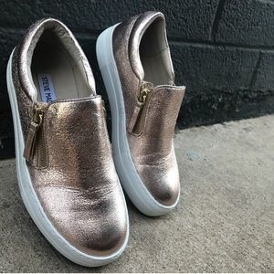 Steve Madden glaammar shoes